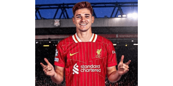 Liverpool biedt Alvarez 150 miljoen euro, welke keuze zal hij maken? Liverpool biedt Alvarez 150 miljoen euro, welke keuze zal hij maken?